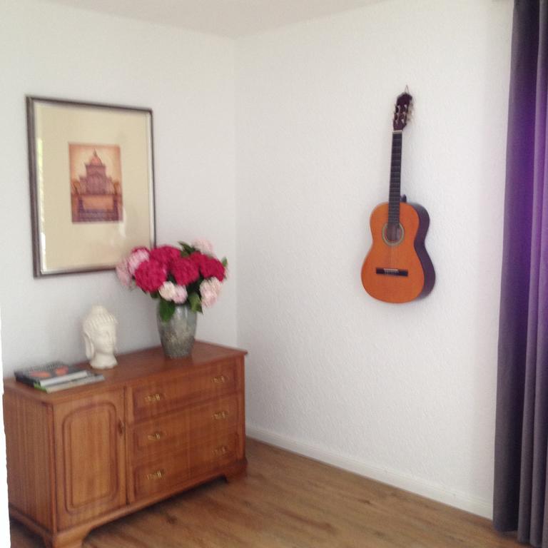 Ruhiges 4-Zim-Wohnung bis 8 Personen Kreuzlingen Zimmer foto